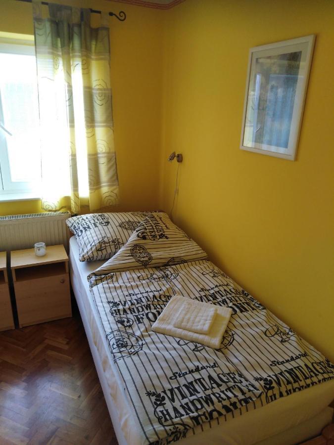 Arinza Apartman Vendeghaz Mezokovesd Bagian luar foto