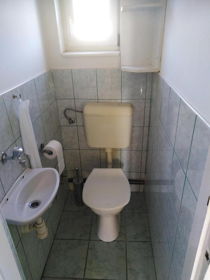 Arinza Apartman Vendeghaz Mezokovesd Bagian luar foto